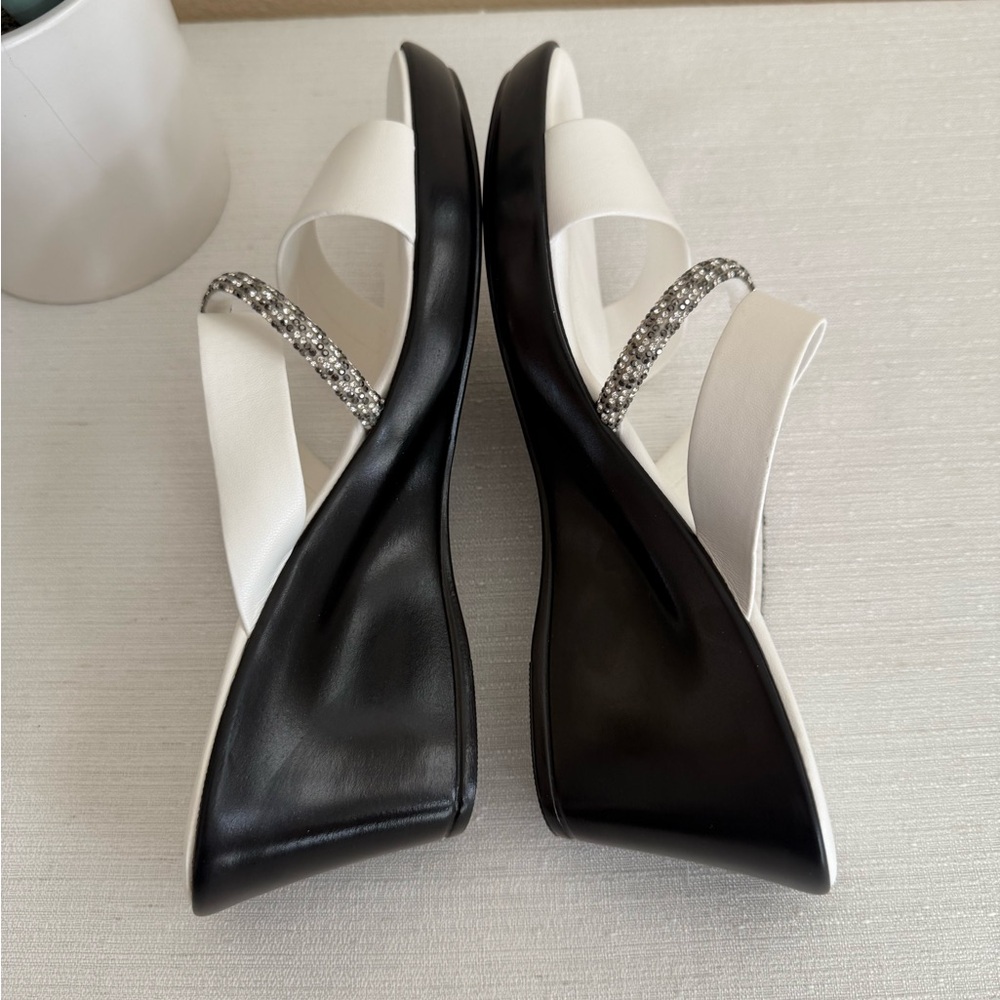 New Italian Shoemakers Contesa White Rhinestone Strap Wedge Slide Sandals Italy - Picture 10 of 13